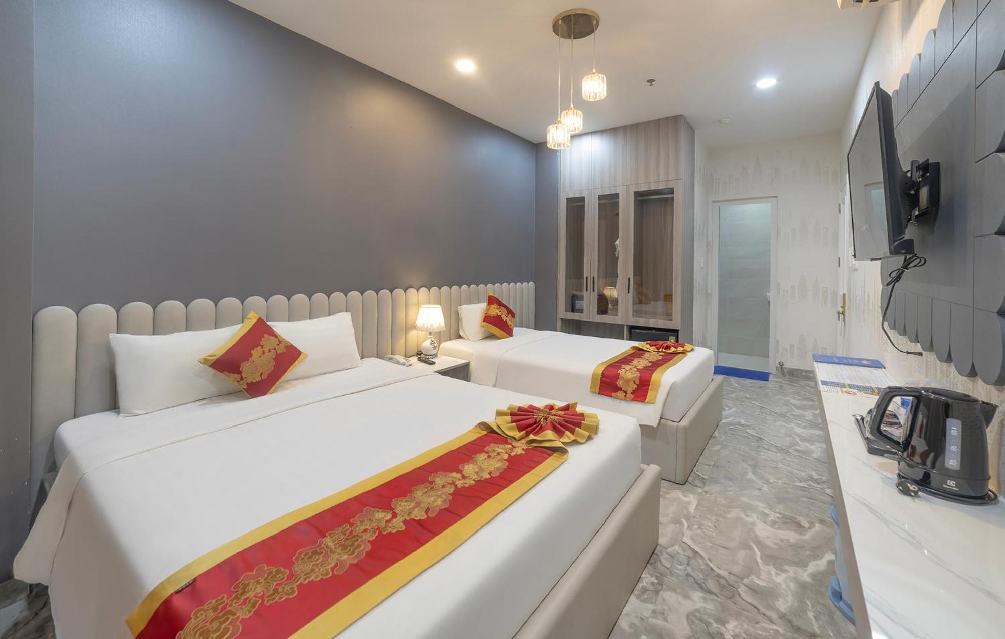 Tiffany Hotel & Restaurant Фантхьет Экстерьер фото