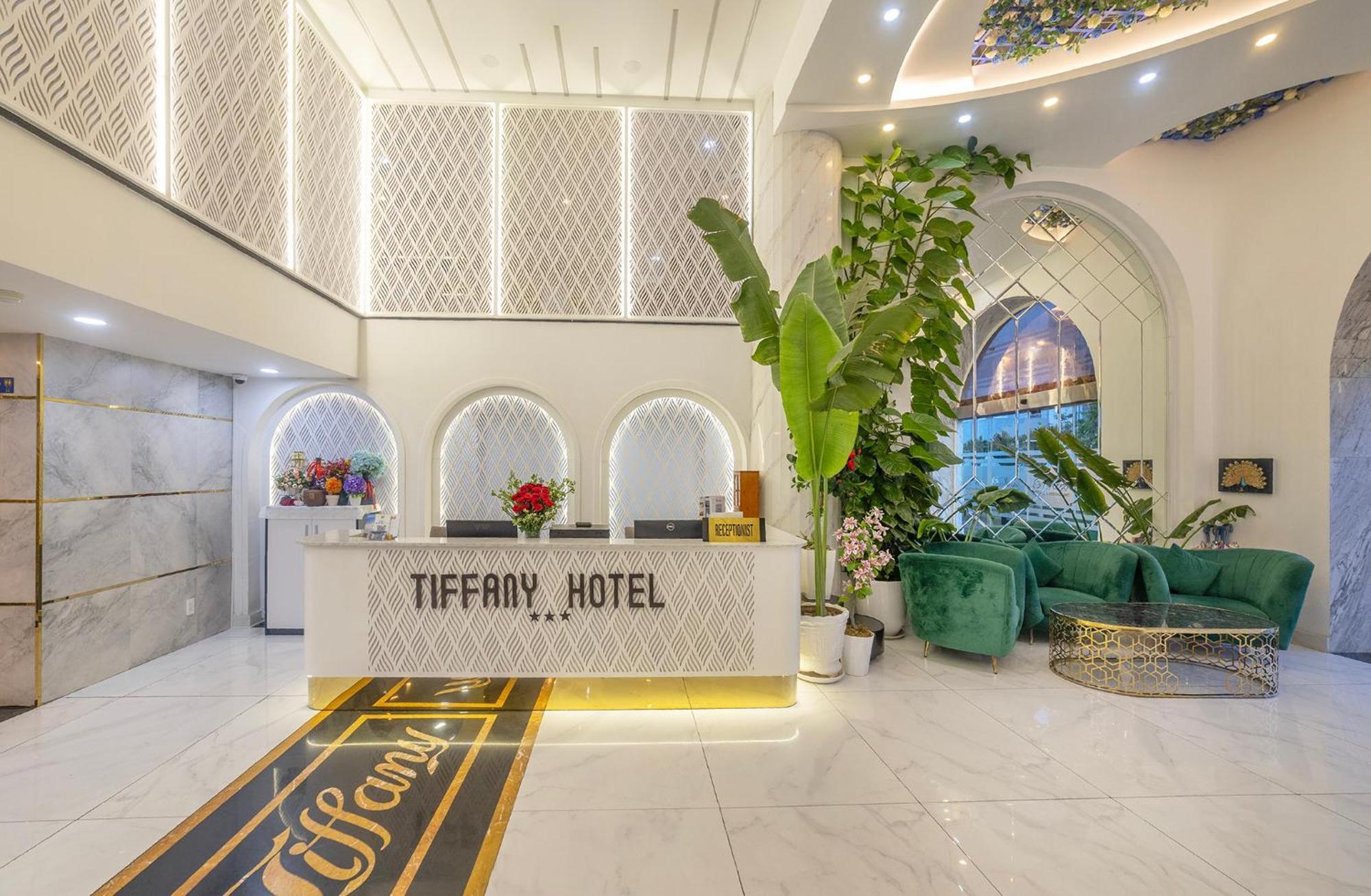 Tiffany Hotel & Restaurant Фантхьет Экстерьер фото