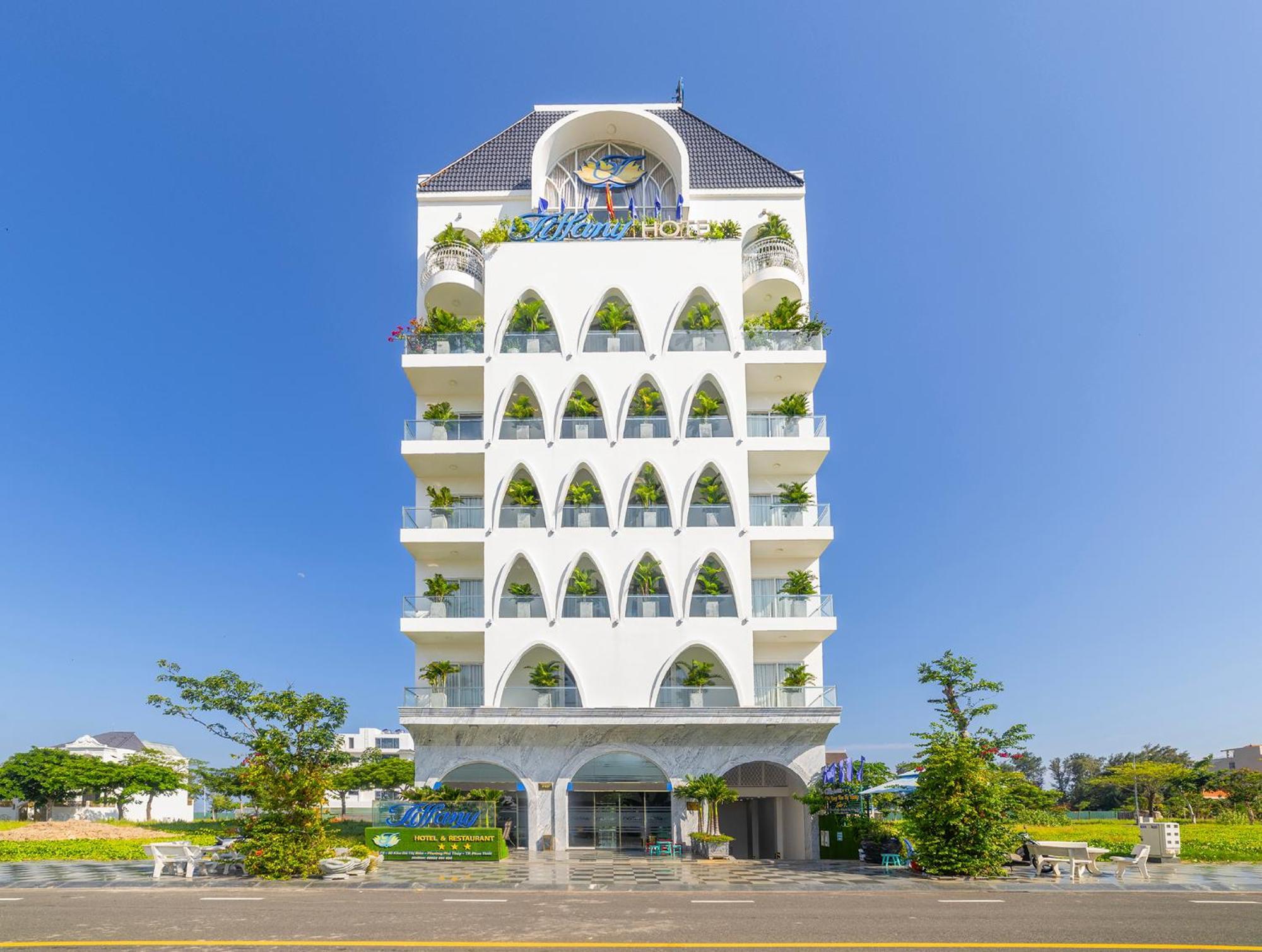 Tiffany Hotel & Restaurant Фантхьет Экстерьер фото